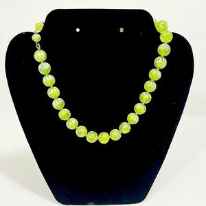 Vintage Swirly Green Glass  Beaded Necklace choker